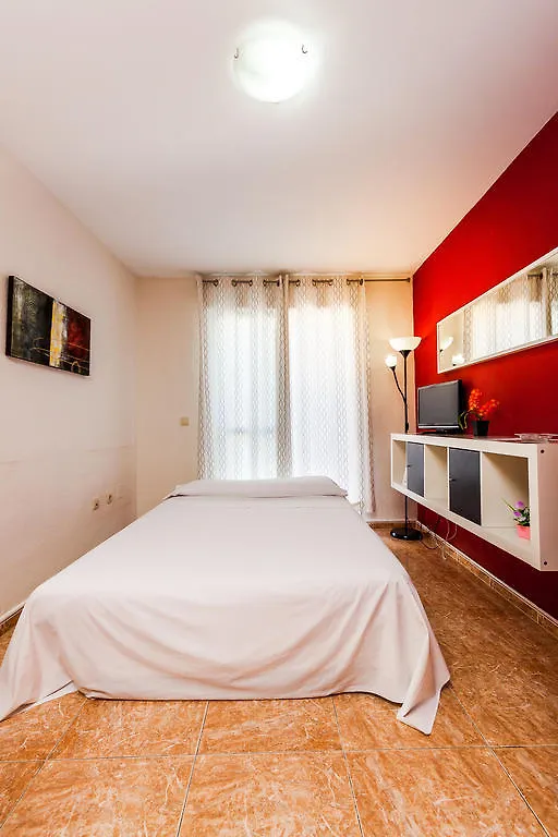 Apartamentos El Cenachero Málaga