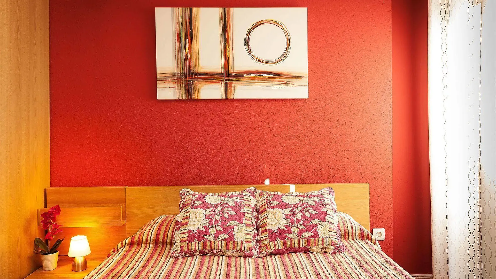 Apartamentos El Cenachero Málaga 0*,