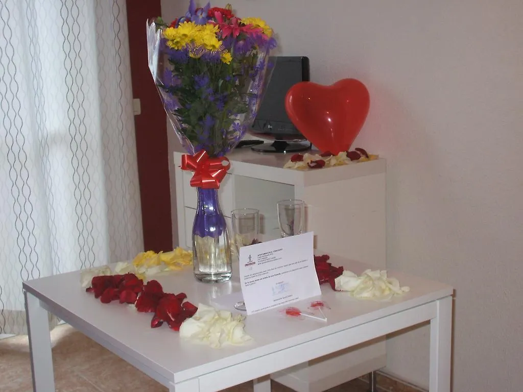 Apartamentos El Cenachero Málaga 0*,  Spanyolország