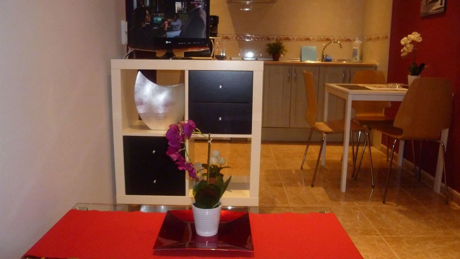 Apartamentos El Cenachero Màlaga