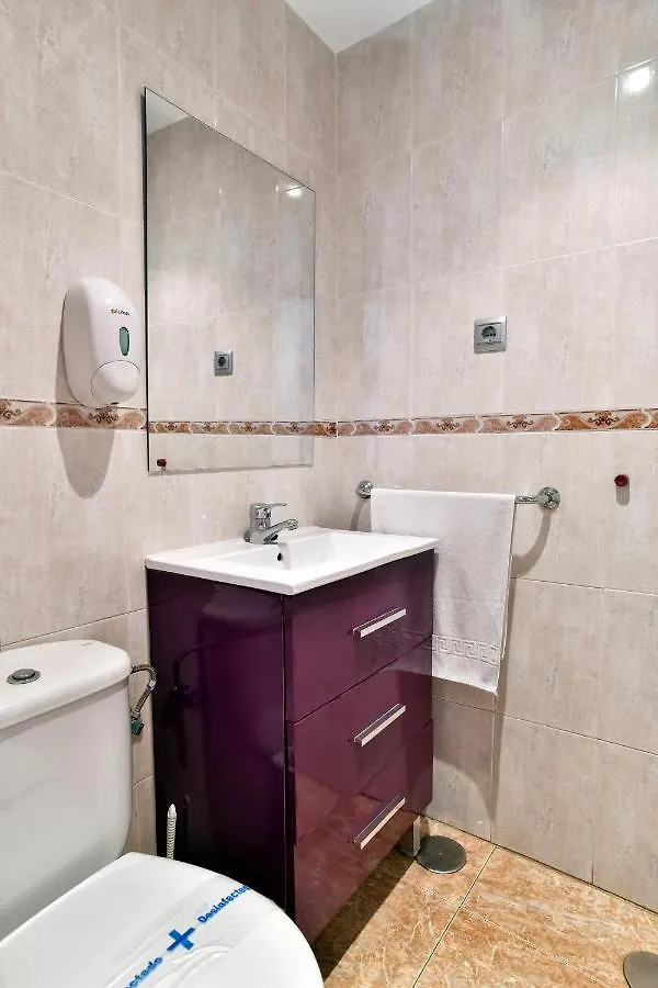 Apartmán Apartamentos El Cenachero Màlaga
